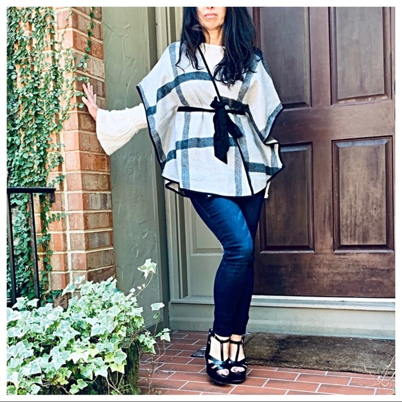 Plaid chic tie front pinch style vest - Picture 5 of 8